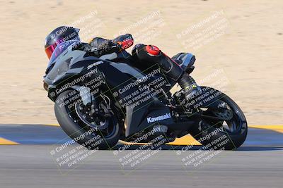 media/Dec-18-2022-SoCal Trackdays (Sun) [[8099a50955]]/Turns 9 and 10 Set 2 (1055am)/